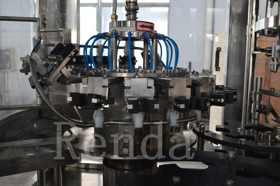 Electric Driven Beer Filling Machine Bottle Filling Equipment 110 / 220 / 380V 1 Year Warranty