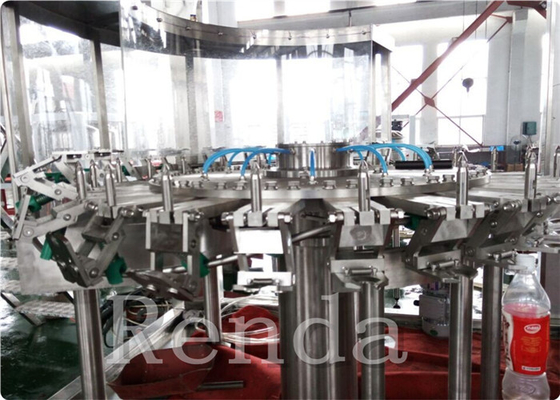 Otomatik Ticari Karbonlu İçecek Dolum Makinesi 2000 BPH 380V 2000KG